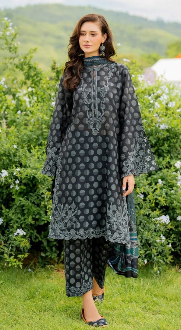 Baroque Printed Embroidered Lawn