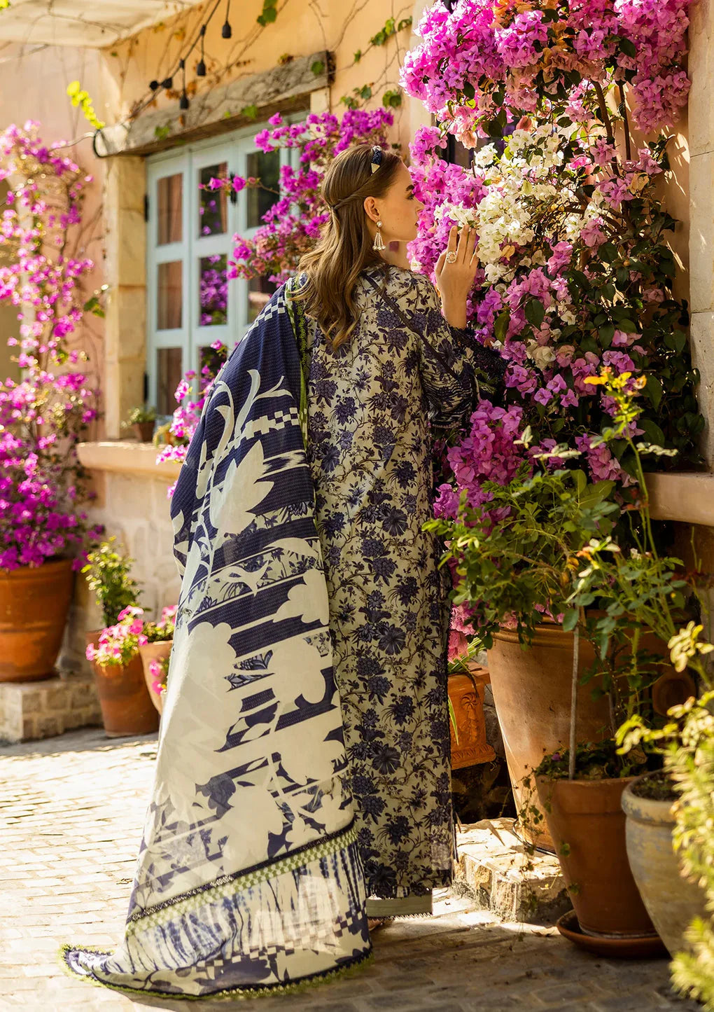 Elaf Lawn LS 8016
