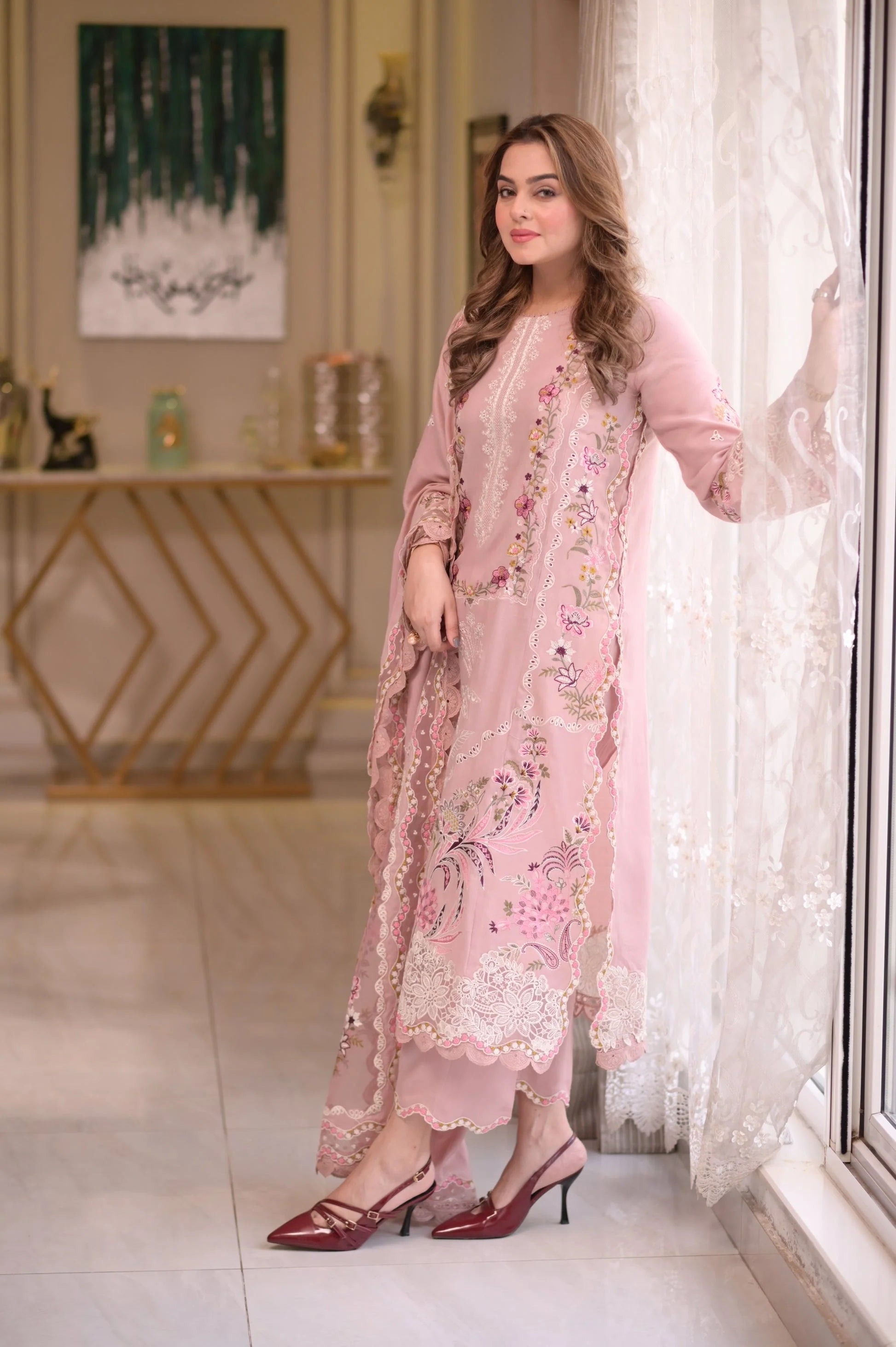 Aneela's Luxury Lawn Collection SK 7067