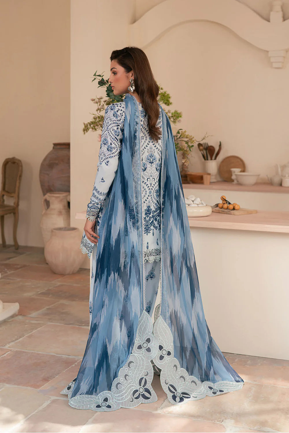 Digital Printed Silk 3pc Suit D. No 23