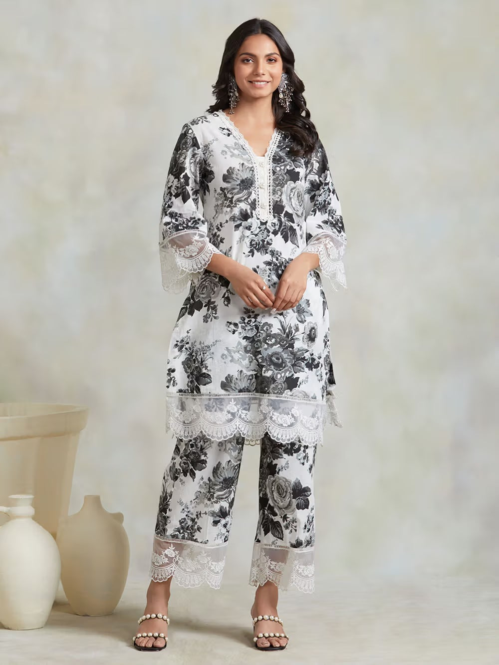 Floral Lawn Collection LS 8038b
