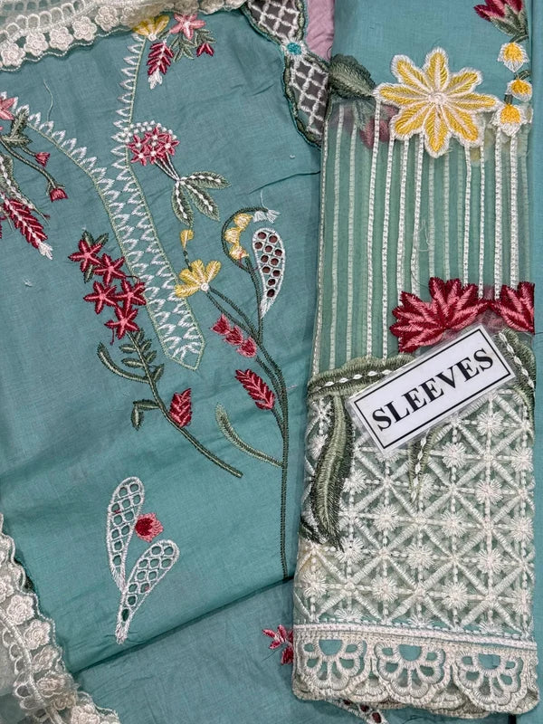 Crimson Embroidered Lawn Suit SK 7080g