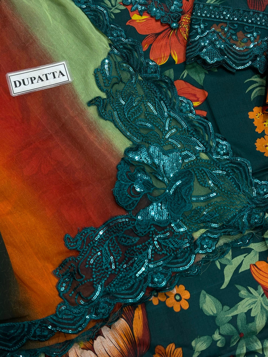 Iznik Lawn Collection LS 8030