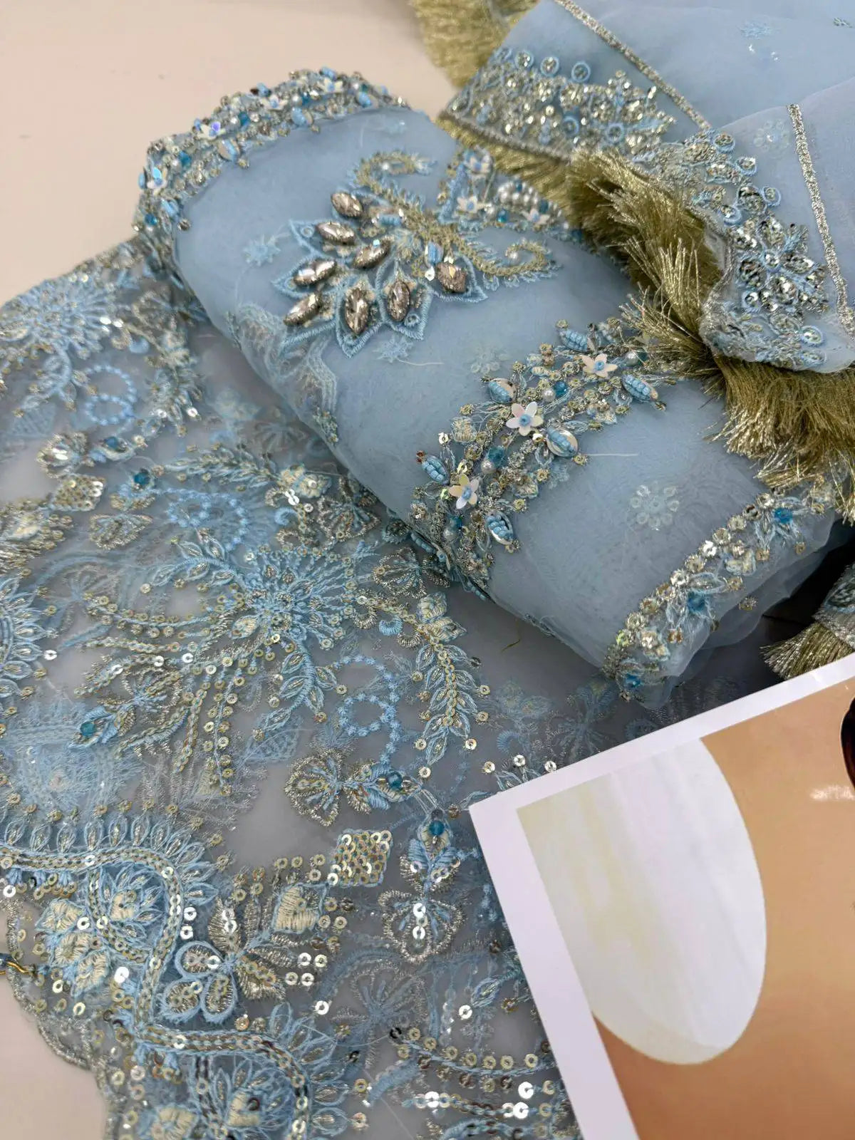 Aymal by Alizeh Embroidered Suit SK 7041