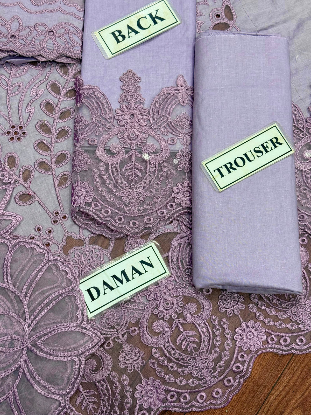 Imrozia Luxury Lawn Collection SK 7086
