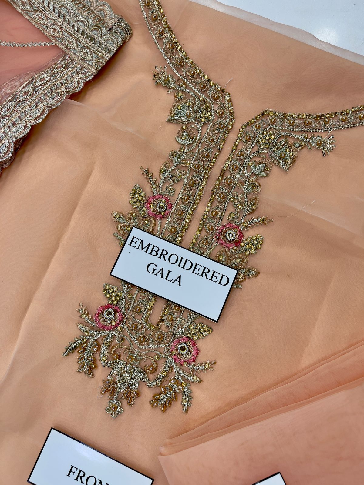 Sara Rohail Asghar Organza Embroidered SK 7020