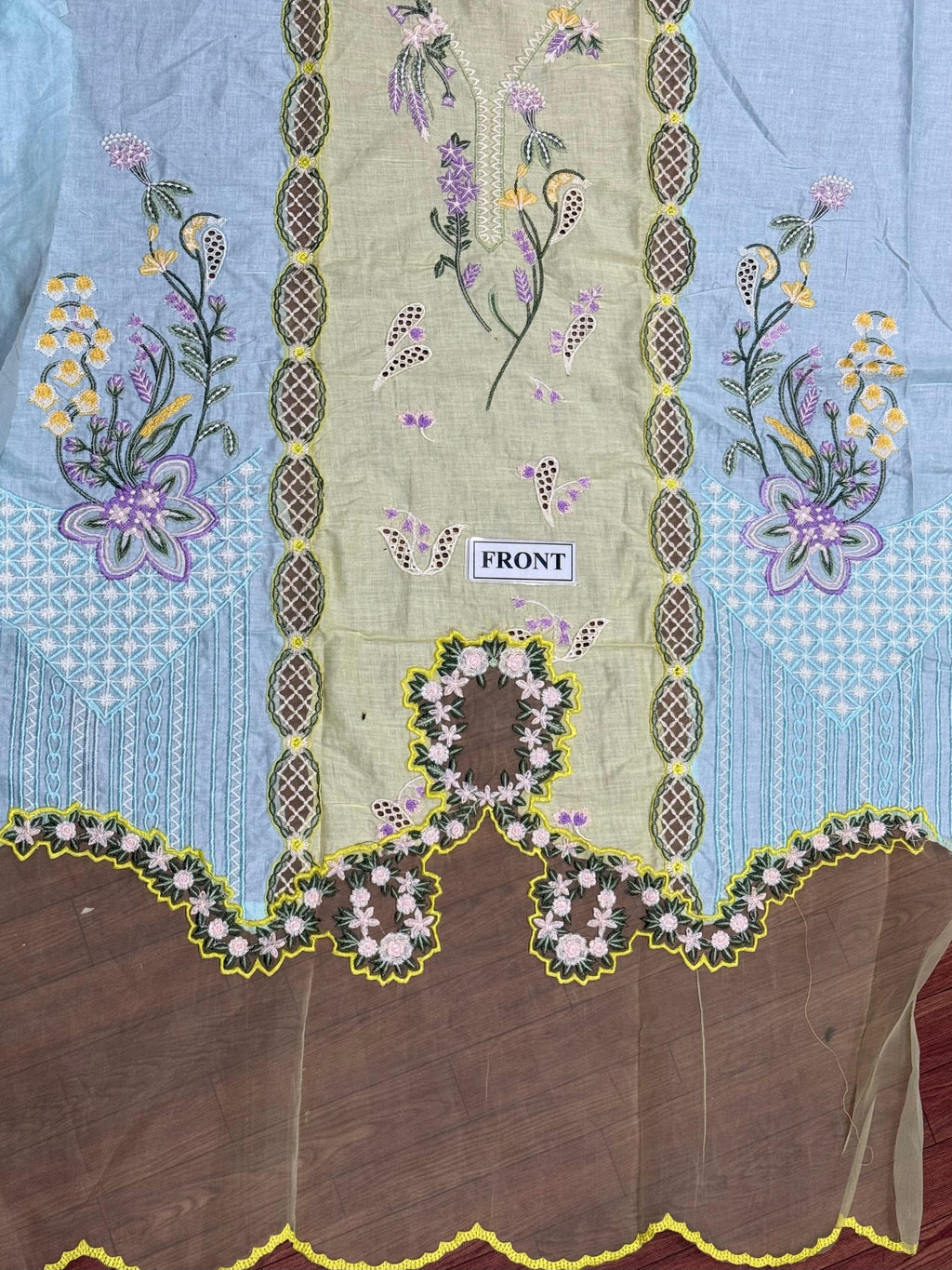 Crimson Embroidered Lawn Suit SK 7080